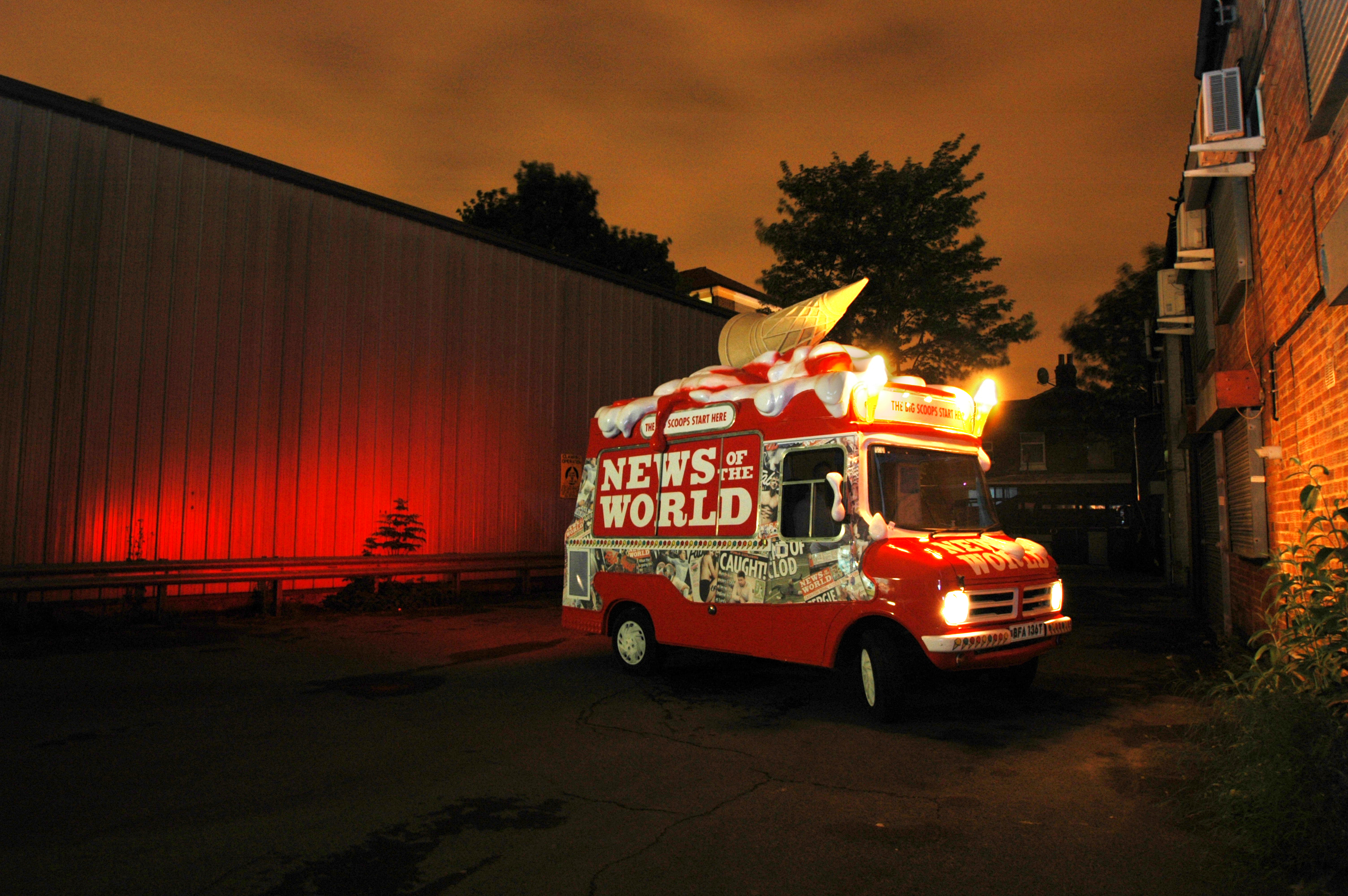Specialist vehicle wrap