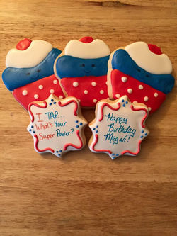 cupcakes and plaques