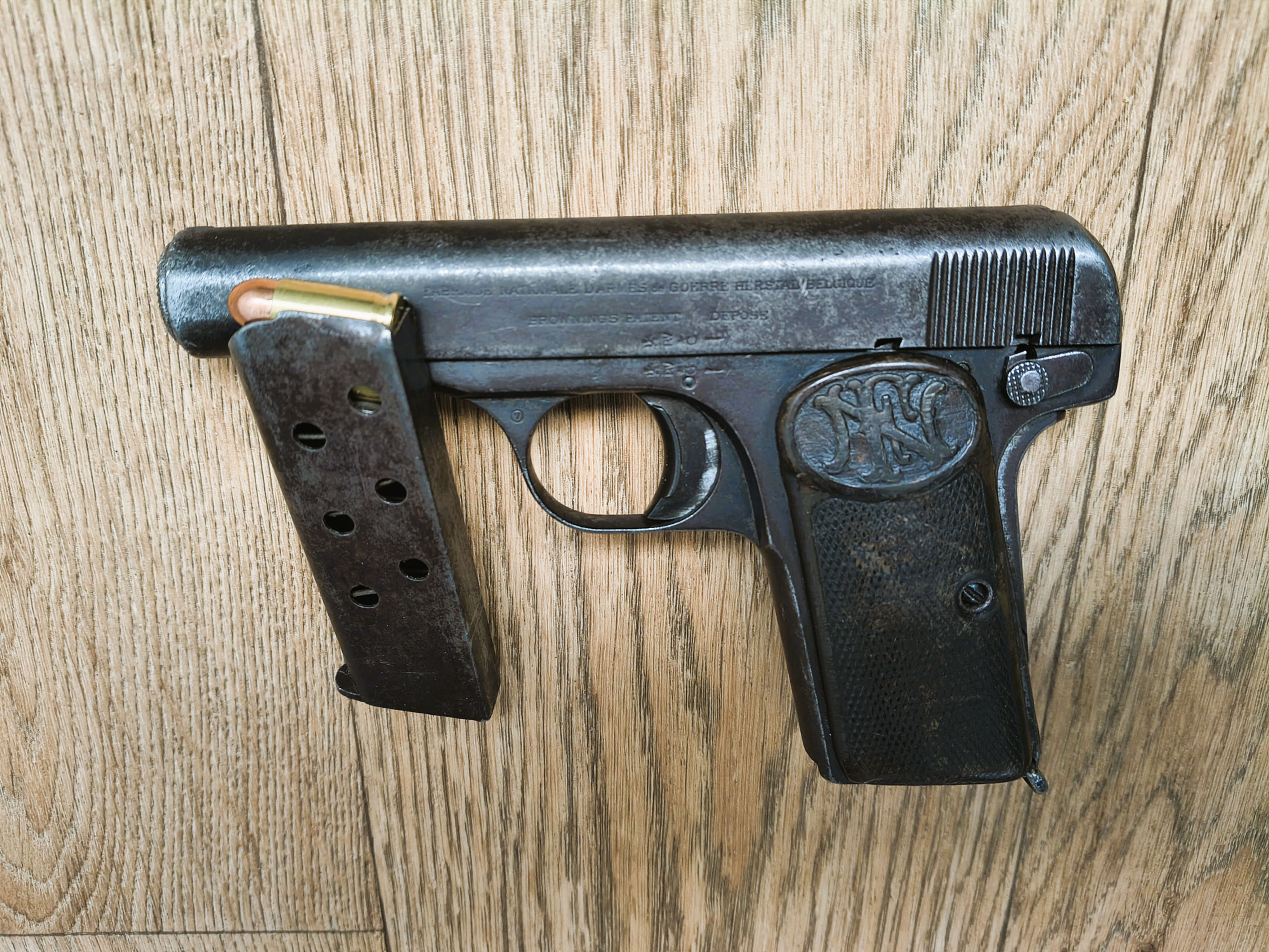 Browning 1910 Pistol