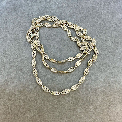 Oval filigree chain