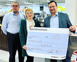 Bild Spendenscheck