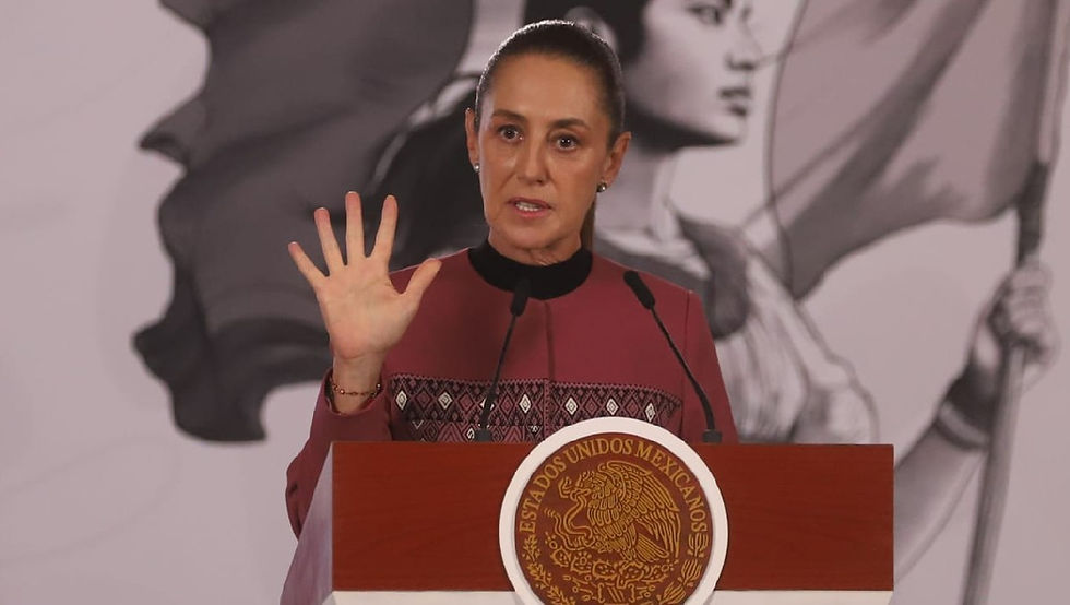 La presidenta Claudia Sheinbaum durante su conferencia de prensa hablando sobre la regulación de medios.