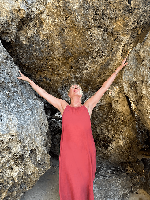 ZwischeFelsen (1).png