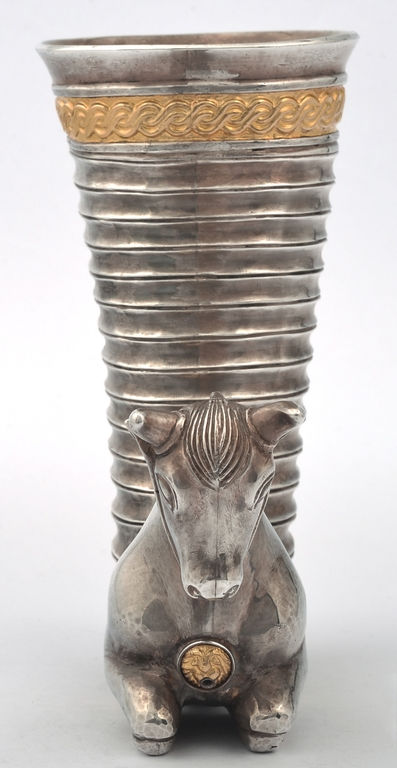 Thumbnail: Rhyton Bull