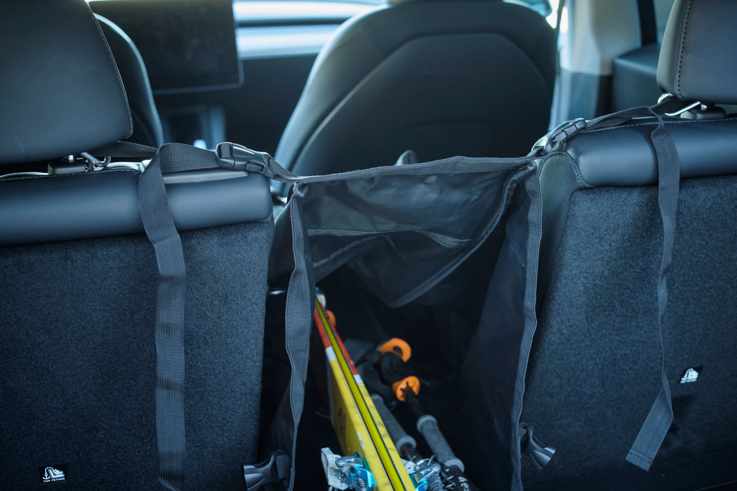 CarCareBag montert i Tesla Model Y