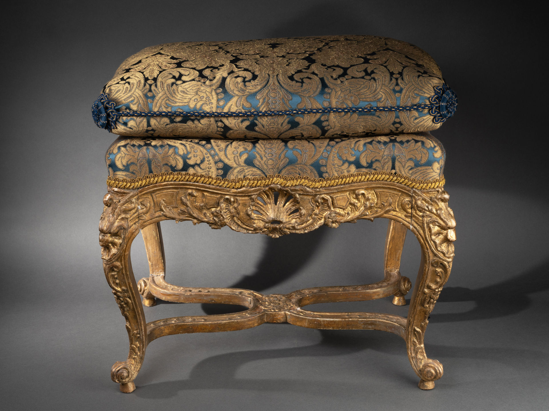 Tabouret liégeois d'époque régence
