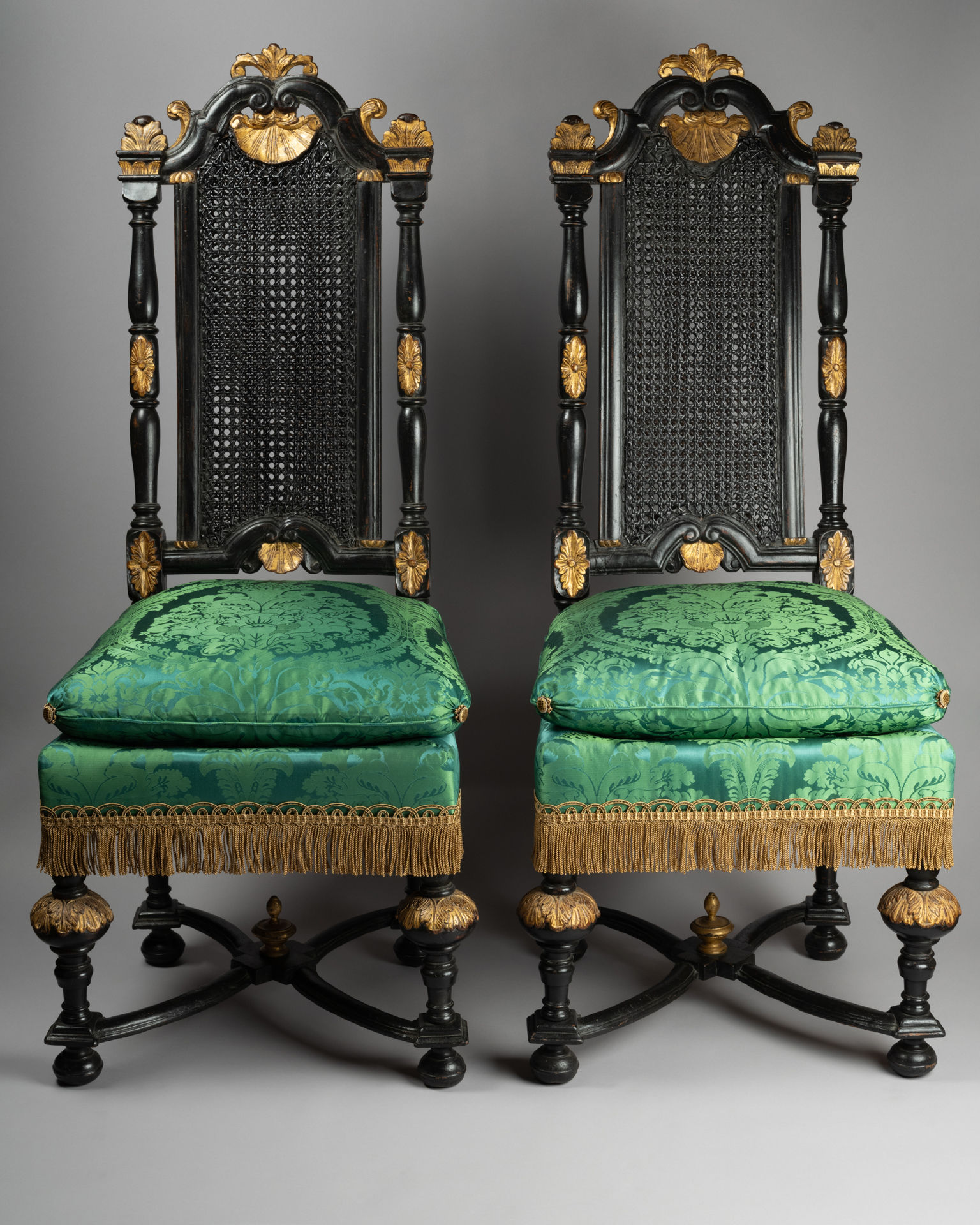 Chaises anglo-hollandaises du XVIIe siècle