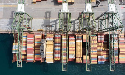 Governos negoceiam acordo para Porto de Sines ser centro logístico do Brasil na Europa