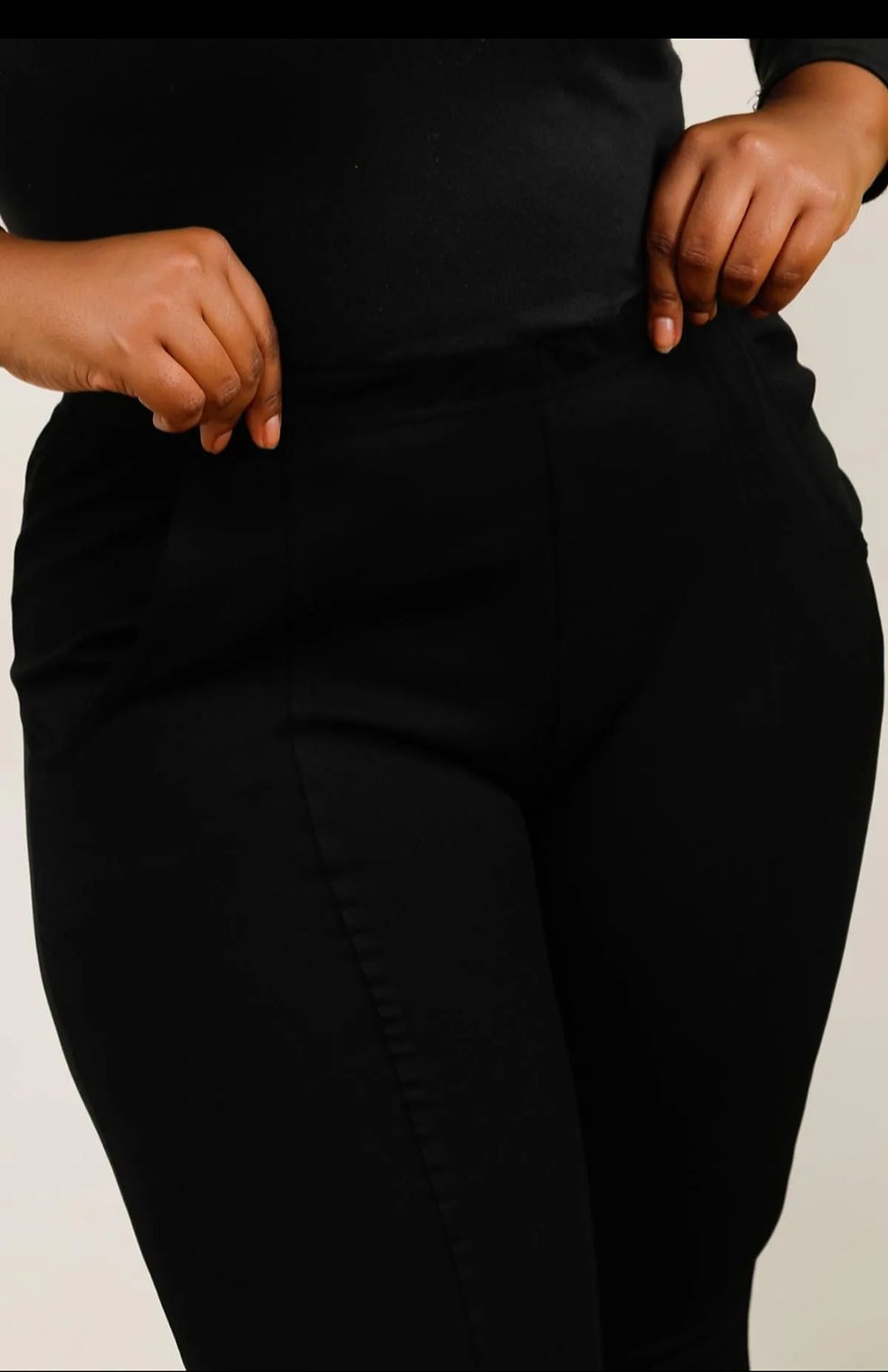 Miniature : Pantalon stretch à coupe slim 3 coloris disponibles 2W Paris