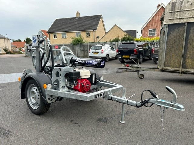 New Ifor Williams LS256 LOG SPLITTER