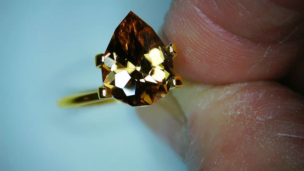 Thumbnail: 5.0 ct Zircon - "32 Chunk"