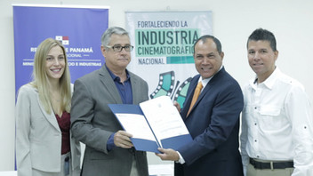 Entrega de las actas de proclamación de los proyectos ganadores del premio Fondo Cine 2019
