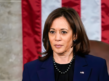 "Kamala Harris' Joke on The Daily Show Leaves Audience Uneasy"