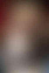 Bruid leest haar geloften voor tijdens de ceremonie bij Hermans Dijkstra ā intieme trouwfotoās.