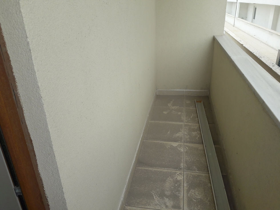 Küçük resim: ÇAYIROVA BEL.HASTANEYE CADDEYE YAKIN 2+1 ARAKAT DAİRE