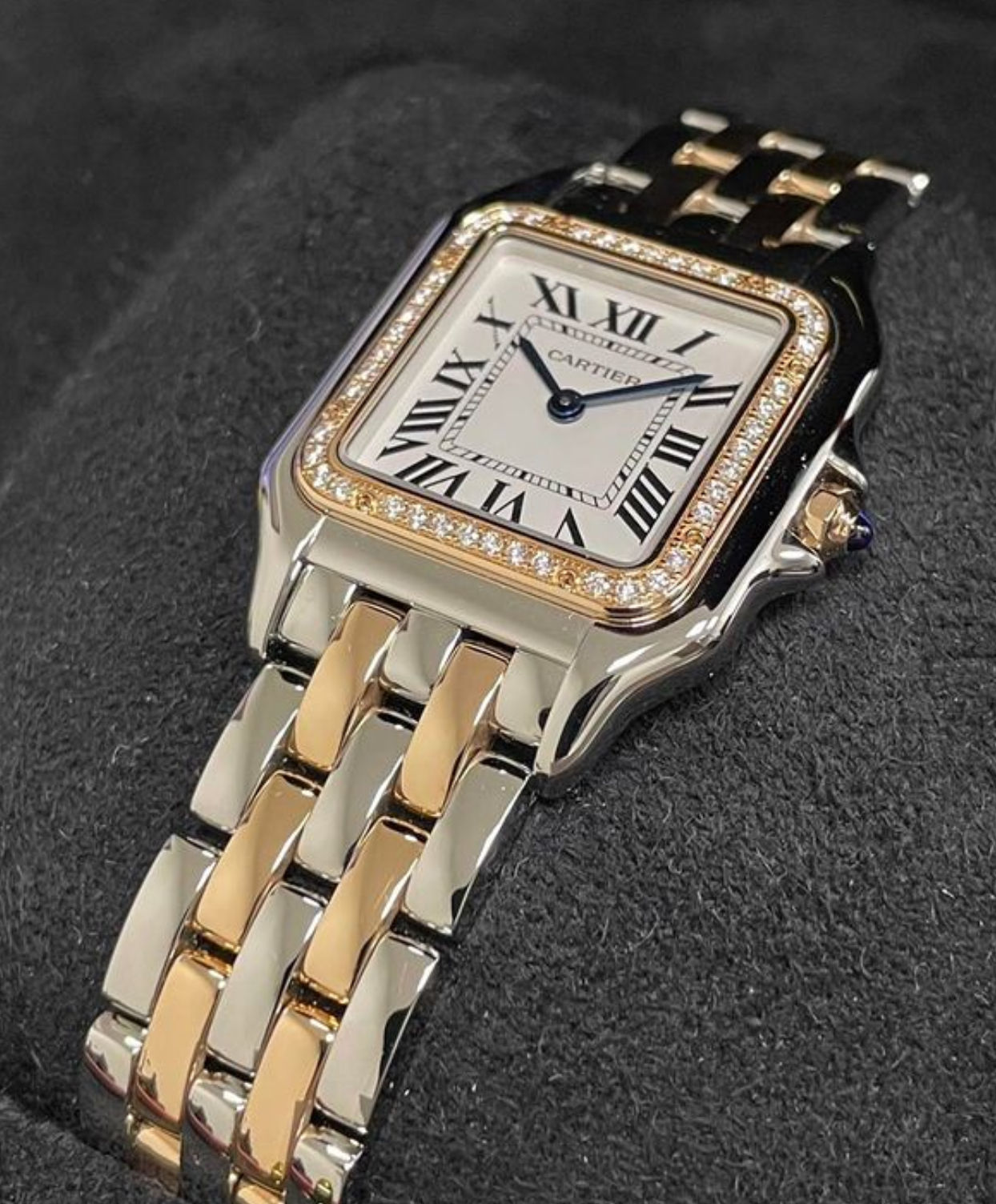 Panthère De Cartier Watch