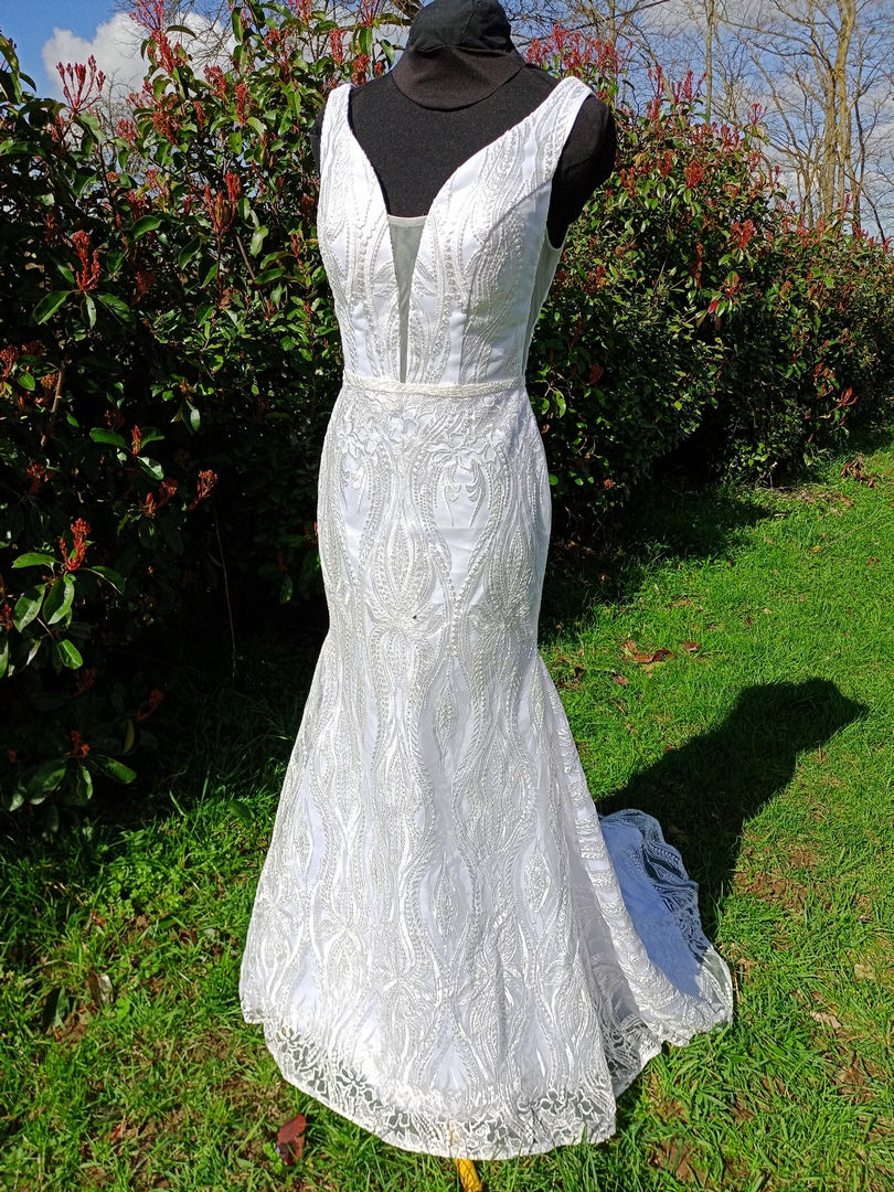 robe de mariée mariage chic occasion comme neuve très bon état métarobe vinted original sirène trompette 34 36 38 moulante