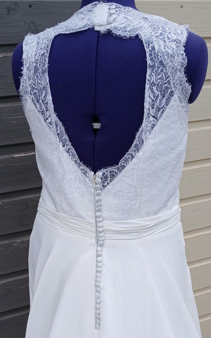 Miniature : robe de mariée mariage chic occasion comme neuve très bon état métarobe vinted original  44 46 bohème champètre dentelle