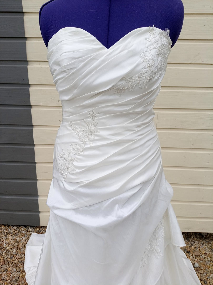 Miniature : robe de mariée mariage chic occasion comme neuve très bon état métarobe vinted original just for you 40 42 bustier
