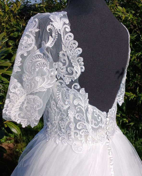 Miniature : robe de mariée mariage chic occasion comme neuve très bon état métarobe vinted original  métamuse 36 38 unique