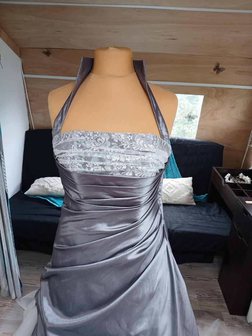 Miniature : robe chic ou robe de mariée taille 42/44