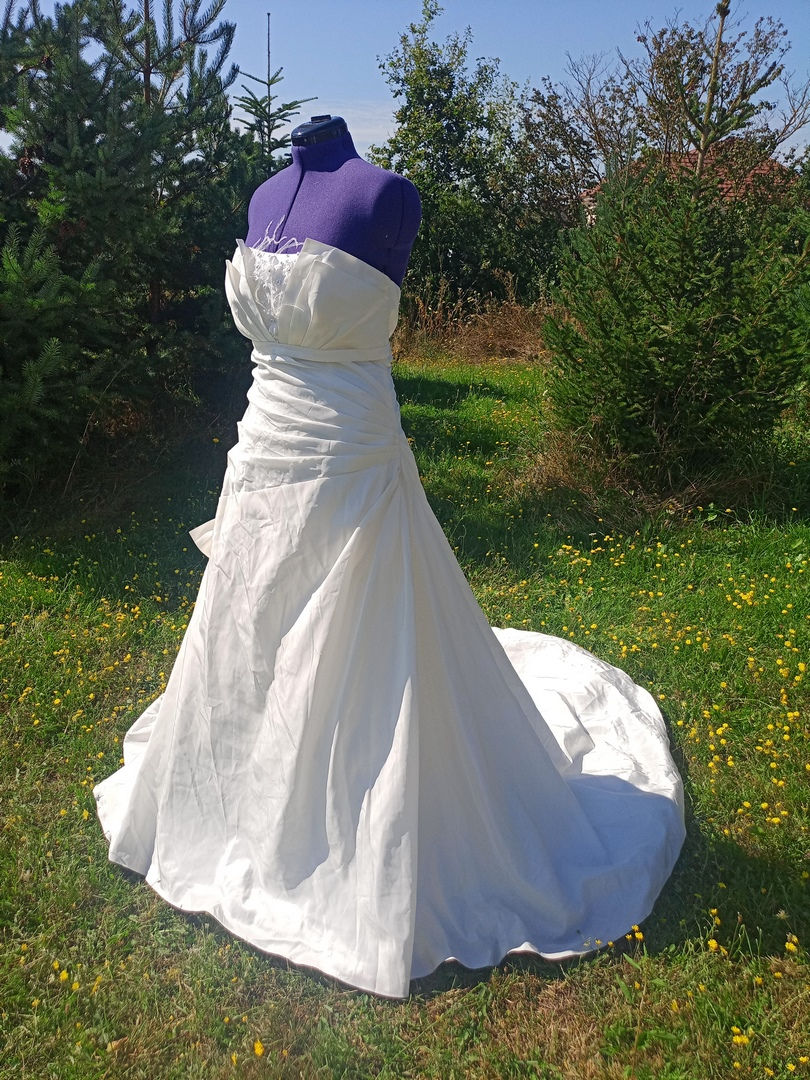 Miniature : robe de mariée mariage chic occasion comme neuve très bon état métarobe vinted original  calombe 2XL 44 ivoire
