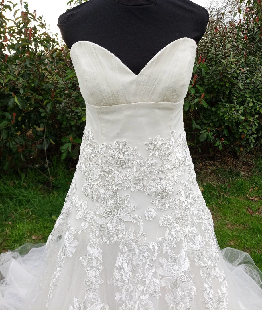 Miniature : robe de mariée mariage chic comme neuve très bon état métarobe vinted original  trompette 42 44 tulle dentelle bustier