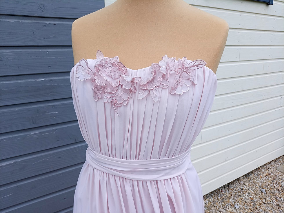 Miniature : robe anniversaire mariage chic occasion comme neuve très bon état métarobe vinted original  vintage  asymétrique bustier 42