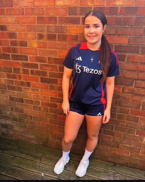 Age: 14
Height (cm): 164cm
Weight (kgs): 60
Clothing Size (age or numeric): Small
Shoe Size: 4/5 (6.5 in football boots)
Hair Colour: Brown
Eye Colour: Brown
Specialist Sport(s): Football-Academy level
