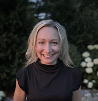 Anne Young, vicepresidenta de Medios y Arbitrios.png
