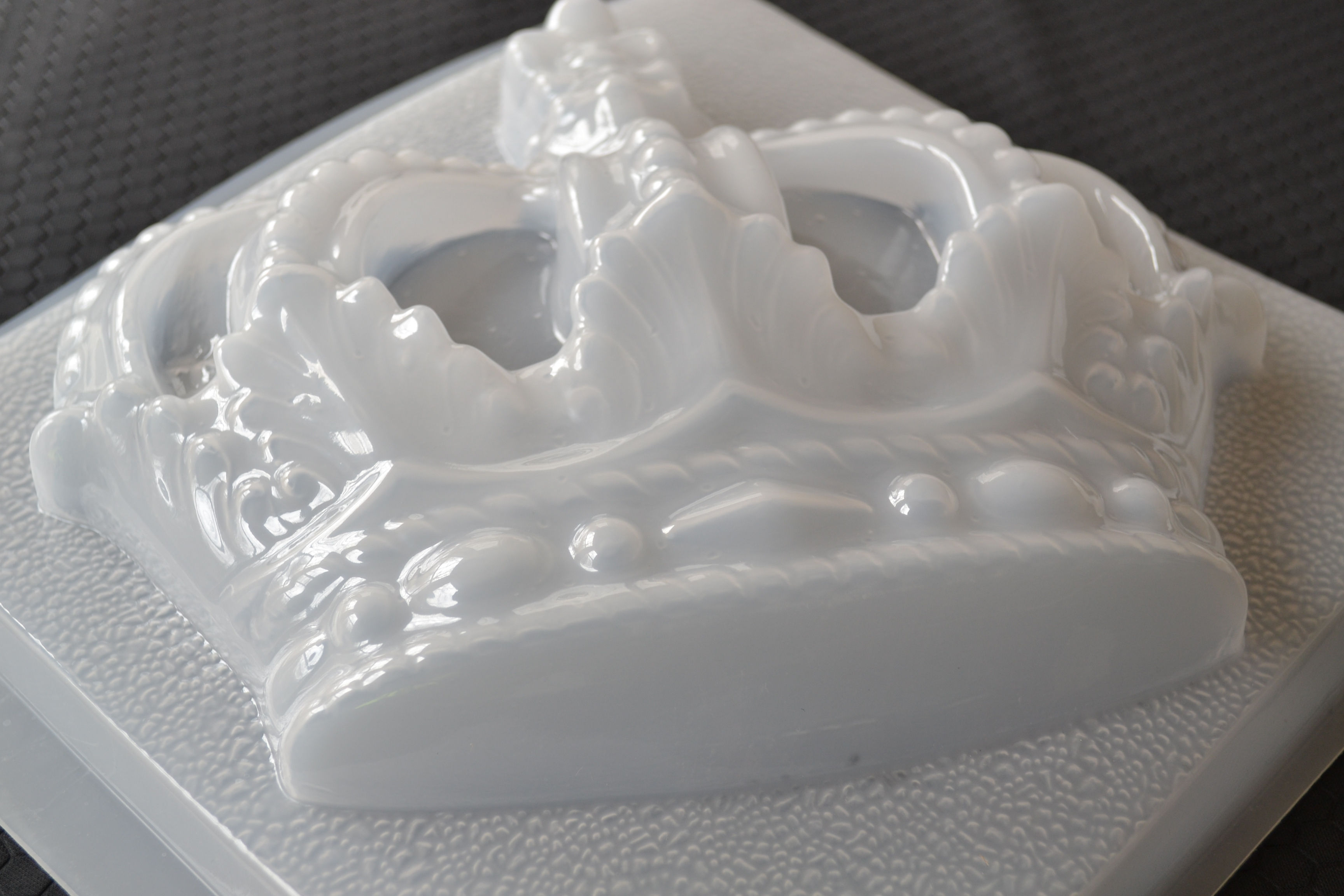 Gelatin Mold Corona del Rey 1 Litro