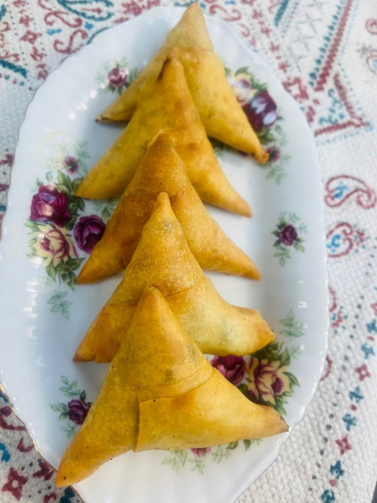Lamb samosa (3) image