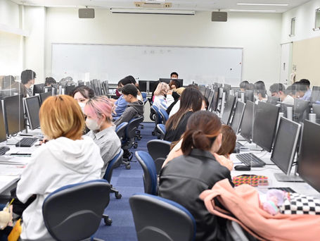 大阪芸術大学で特別講義