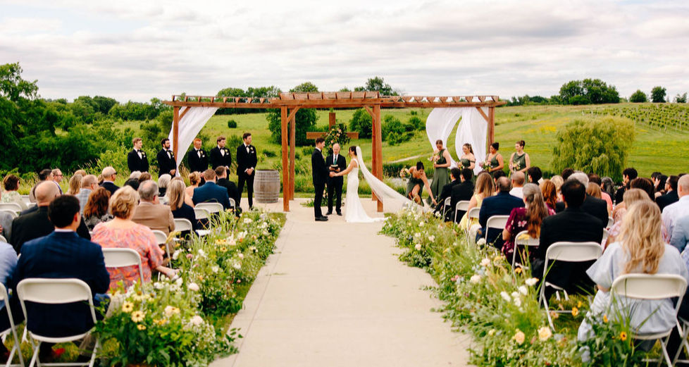 Emma+Alec-122_edited_edited_edited.jpg