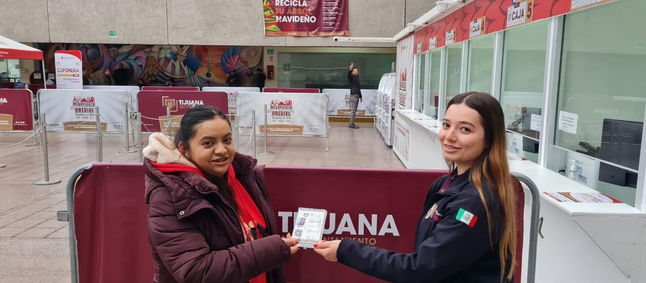 Revalida XXV Ayuntamiento de Tijuana cerca de 12 mil permisos a comercio ambulante y sobre ruedas