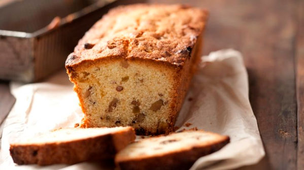 BUDÍN INGLÉS CON NUECES