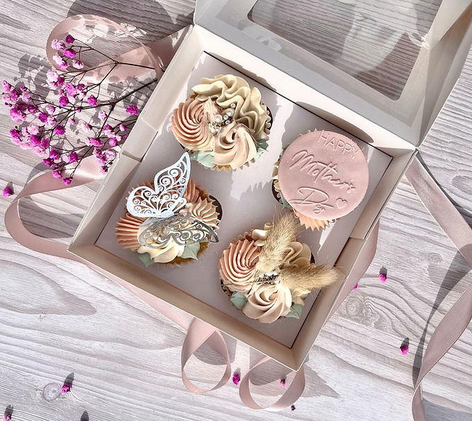 Mothers Day Cupcakes_2.jpg