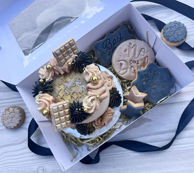 Fathers Day Cake and Shortbreads.JPG