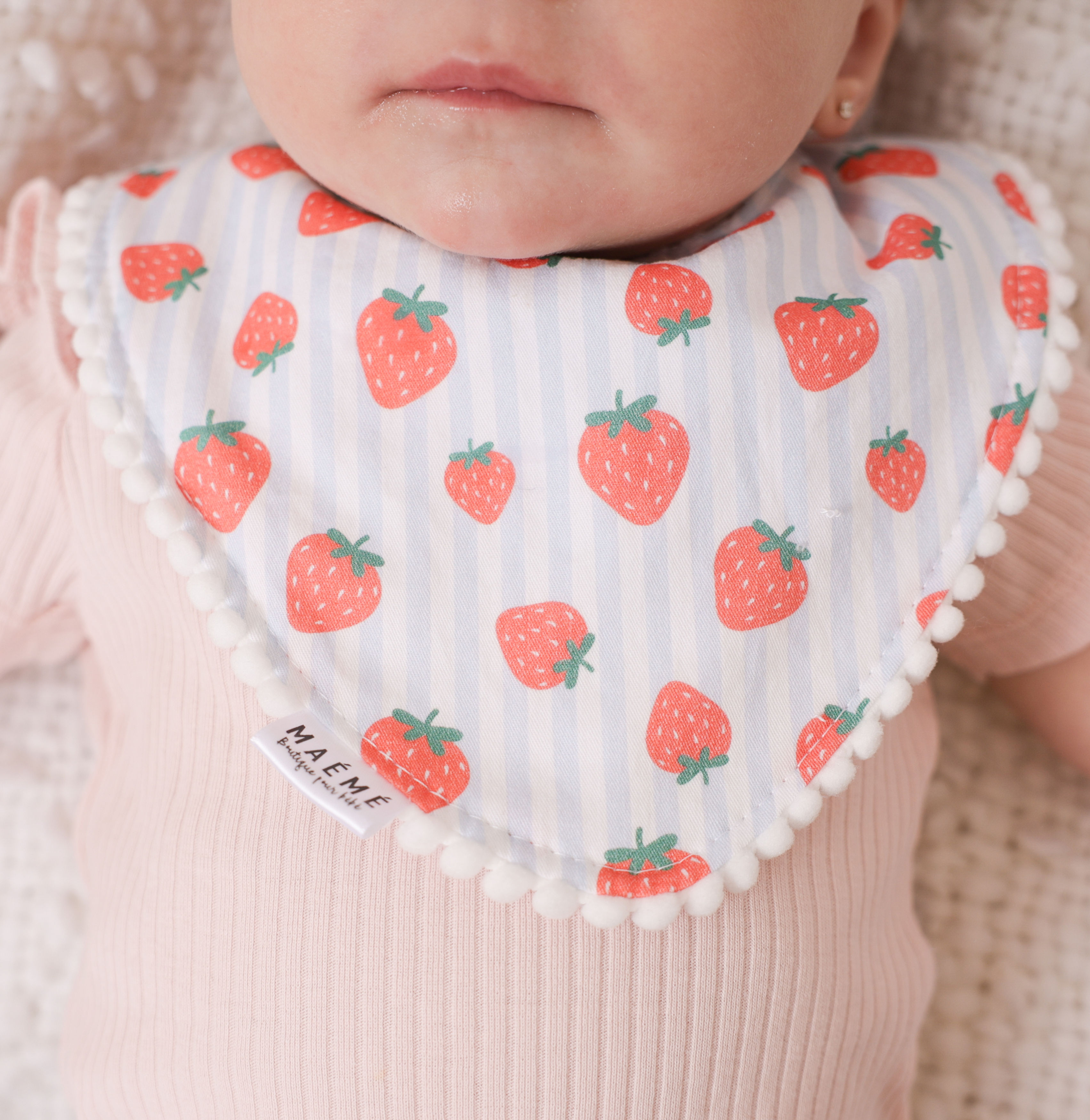 Bavoir fraise