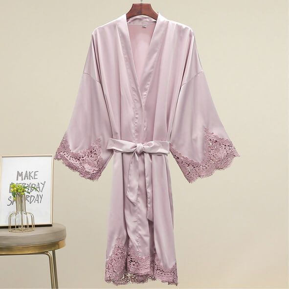 Miniaturbild: Satin Bademantel, Mit Namen, Personalisiert, Brautjungfer, Junggesellinnenabschied, JGA, Getting Ready, Braut Mantel,Hochzeit