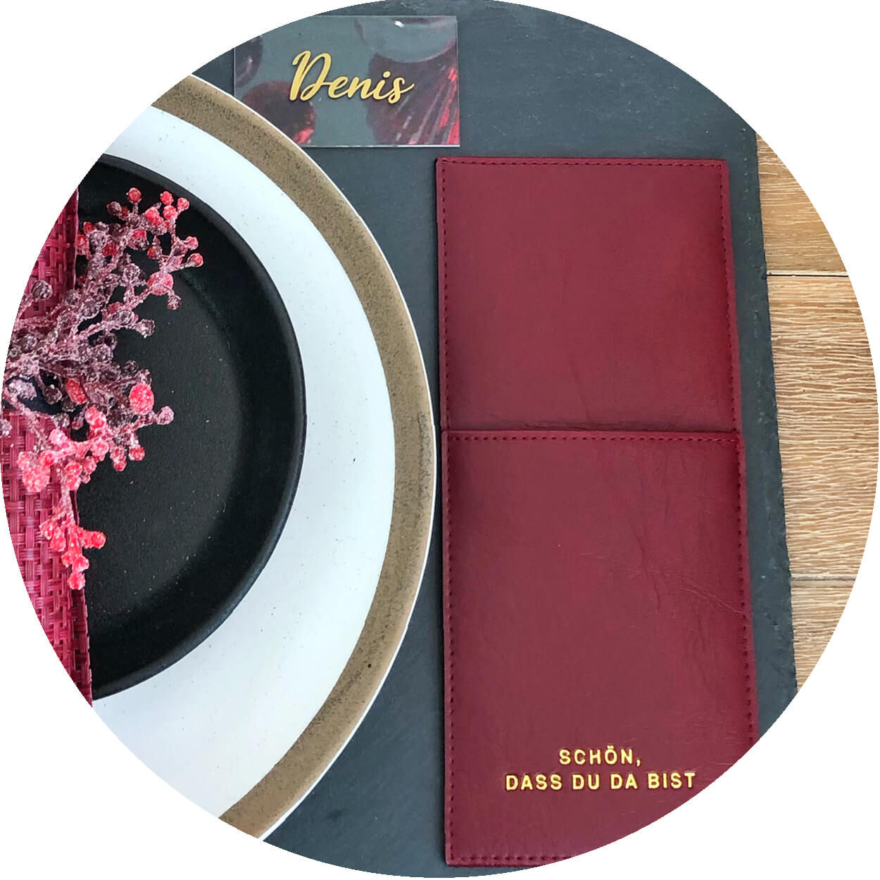 Bestecktaschen,Prägung, Schön dass du da bist, Gastro, Dinner, Tischdeko, Hotel, Restaurant, Hochzeitsdeko, Logoprägung