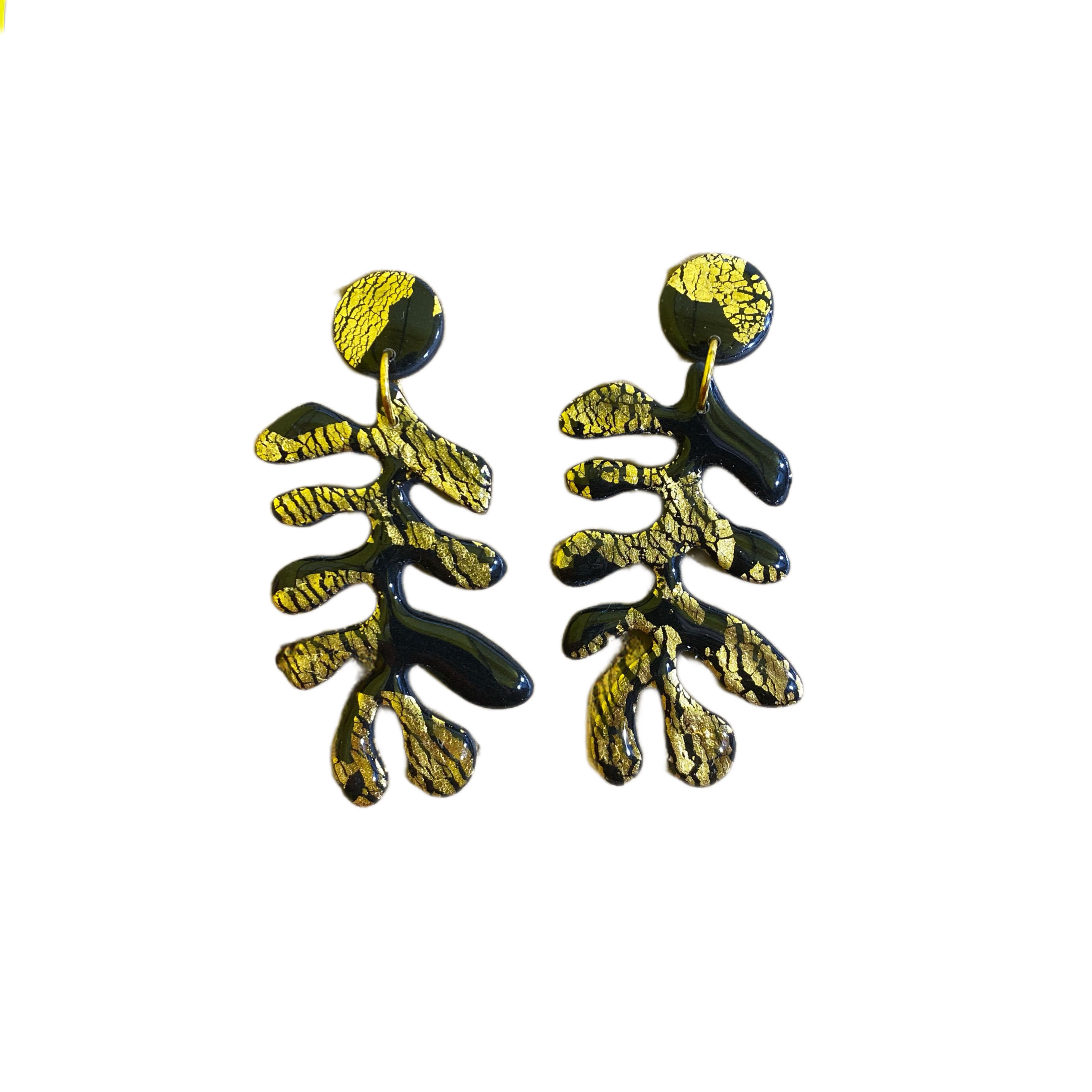 Upside down wakame (black and gold) 
