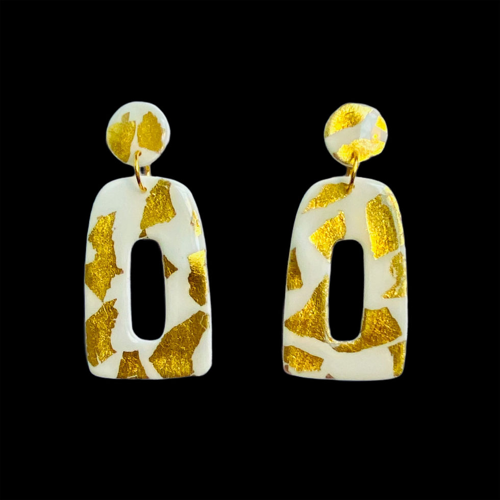 Golden door (white)