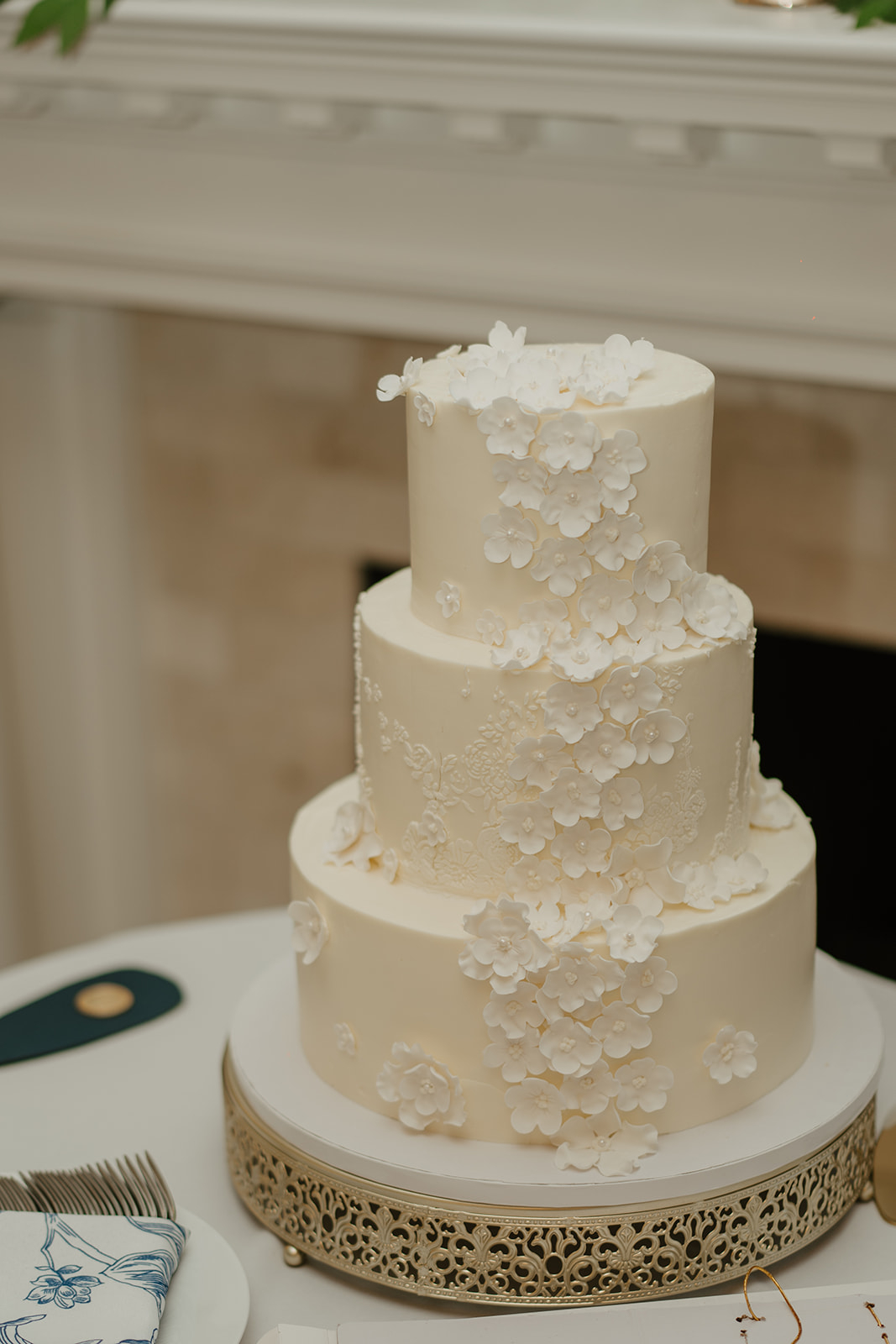 351 Cakes