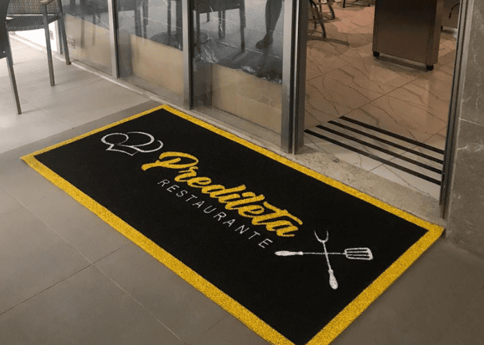 Tapete ou capacho personalizado sob medida para restaurante no Jaguará, Zona Oeste de São Paulo - SP