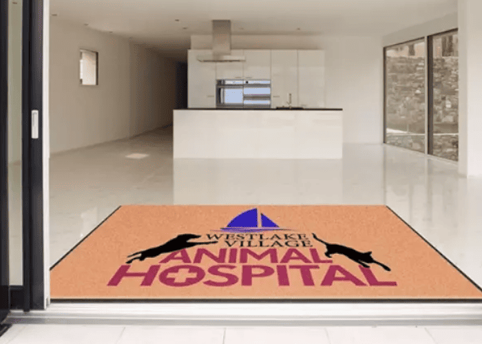 Tapete ou capacho personalizado sob medida para pet shop em Jeriquara - SP