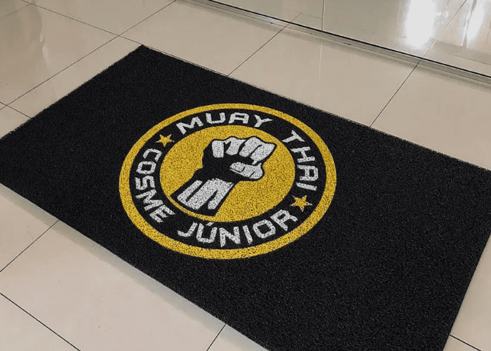 Tapete ou capacho personalizado sob medida para academia em Sabino - SP