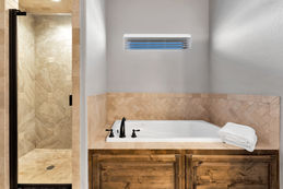 23-HS - 2100 Buffalo - Altus-23.jpg