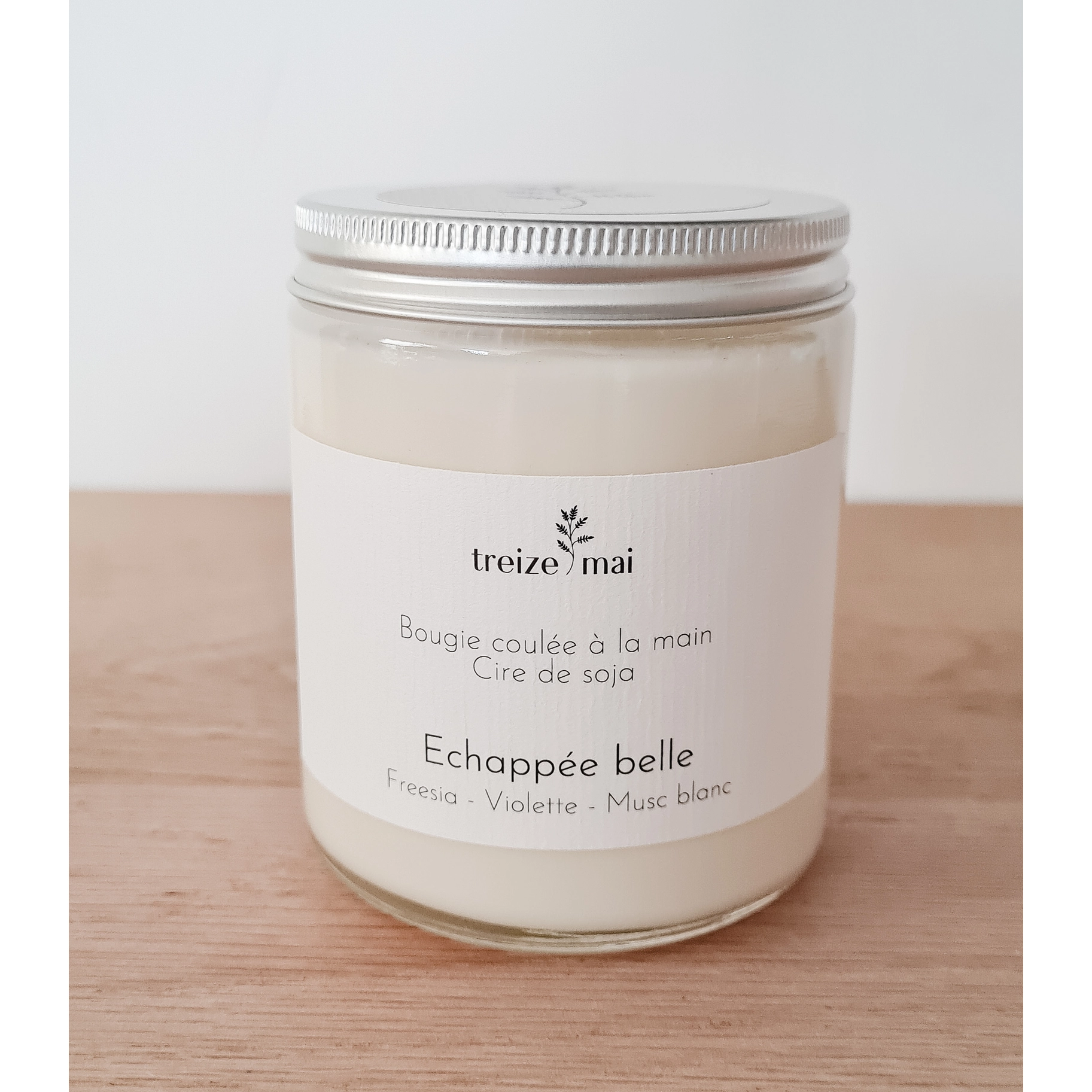 Freesia violet geurkaars