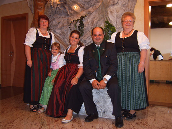 Leitinger  Familie.JPG
